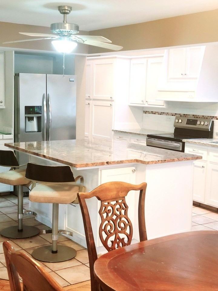 630 Whitney Ave - Photo 5 of 40