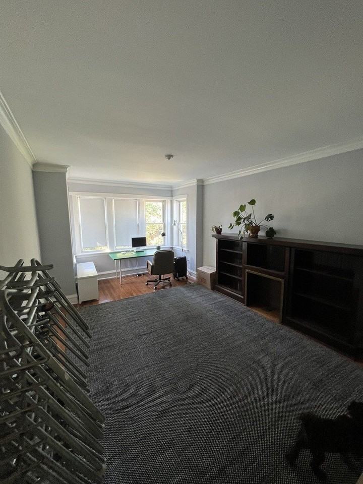 2439 N Francisco Ave Apt 3 #3 - Photo 4 of 14