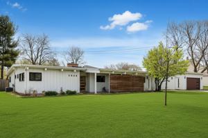 featured image of 2649 Crawford Ave