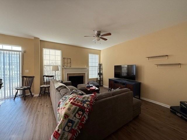 1030 Turin Dr - Photo 3 of 12