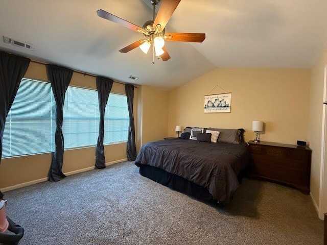 1030 Turin Dr - Photo 4 of 12