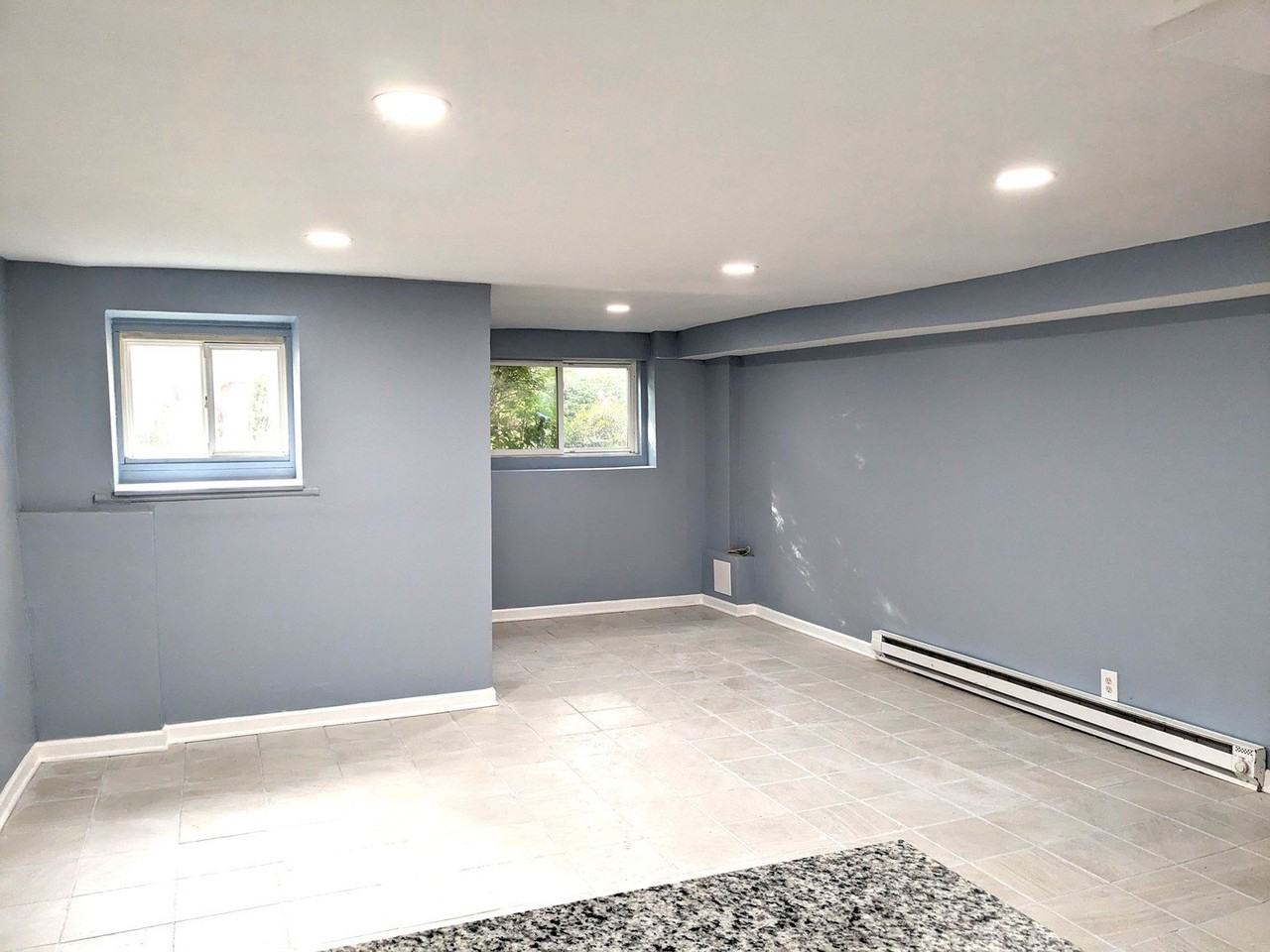 5627 N Campbell Ave Unit G #G - Photo 2 of 8