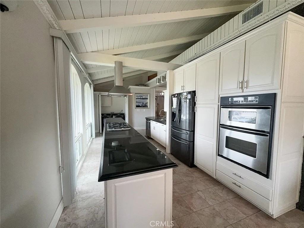 902 Coronado Dr - Photo 6 of 18