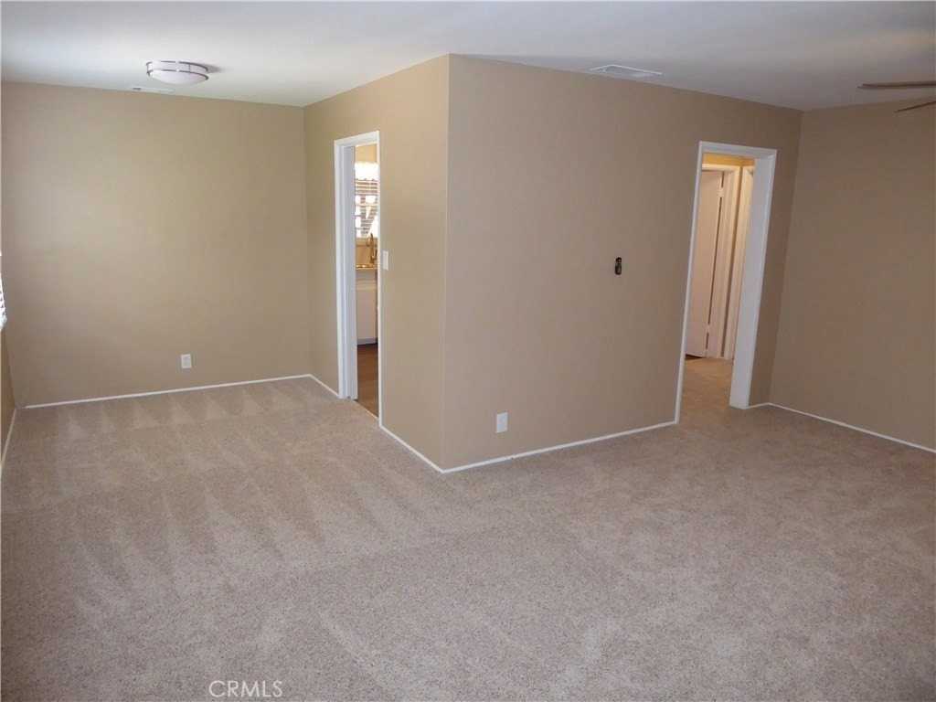 6735 Yellowstone Dr #A - Photo 4 of 21