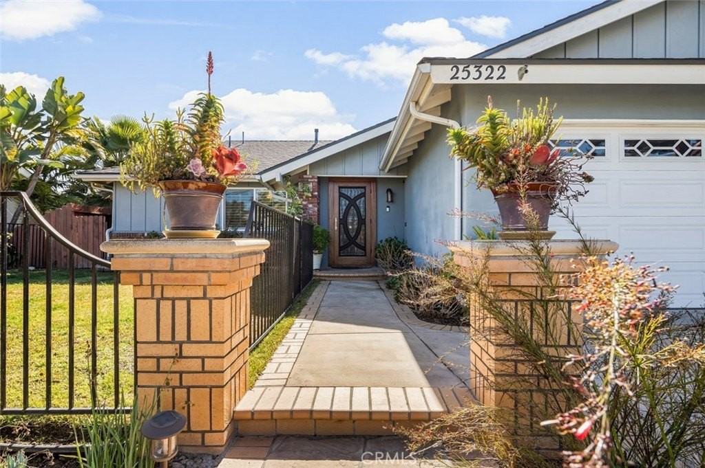 25322 Perch Dr - Photo 3 of 43