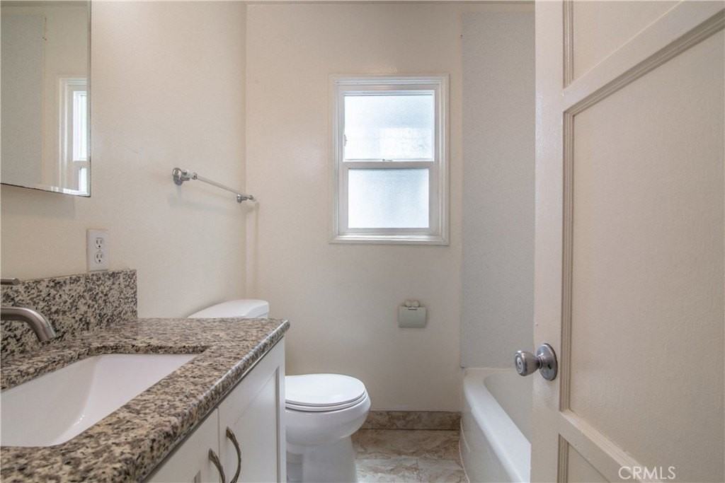 2616 E Spaulding St - Photo 5 of 9