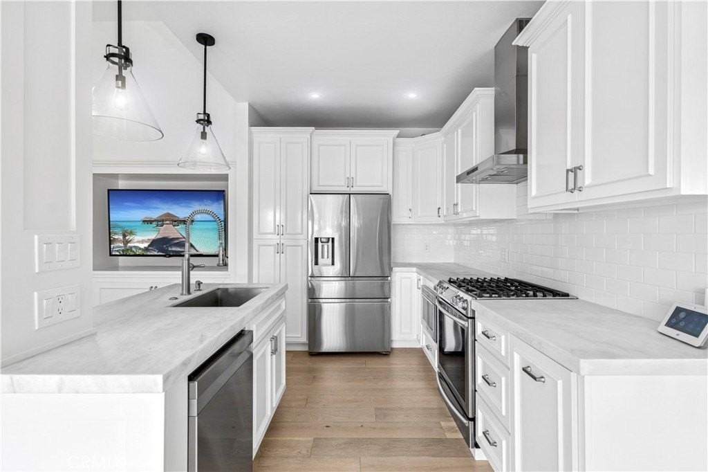 2010 Barranca - Photo 3 of 18