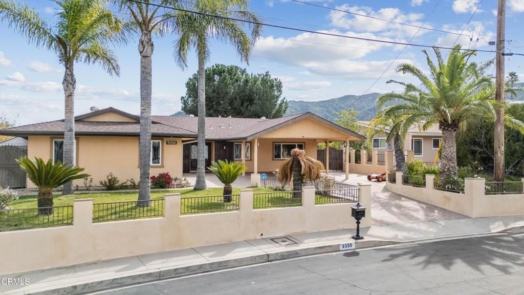 9350 Crystal View Dr - Photo 2 of 50