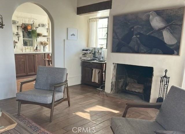 220 11th St - Photo 3 of 5