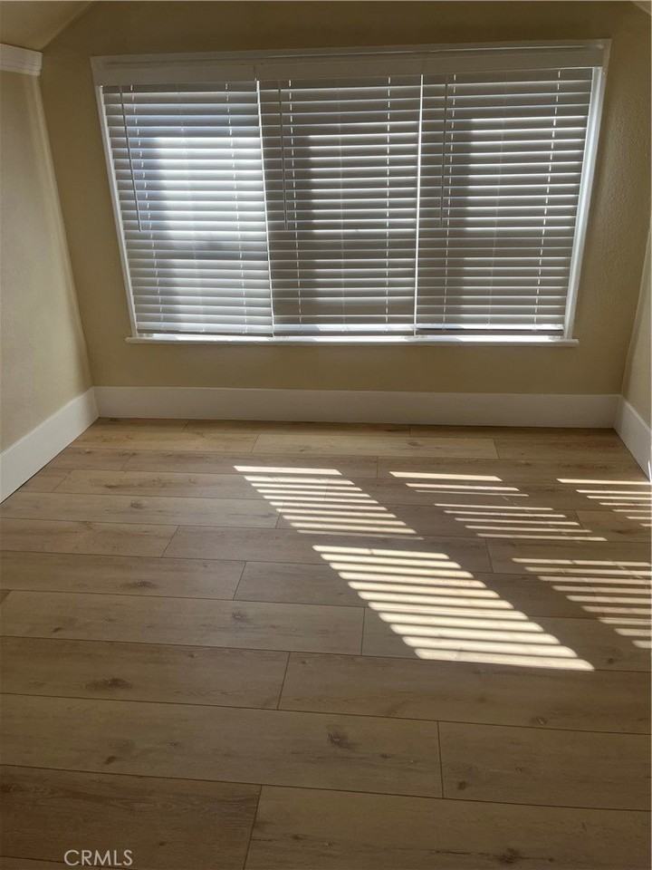 625 Cedar Ave #625-1-2 - Photo 6 of 10