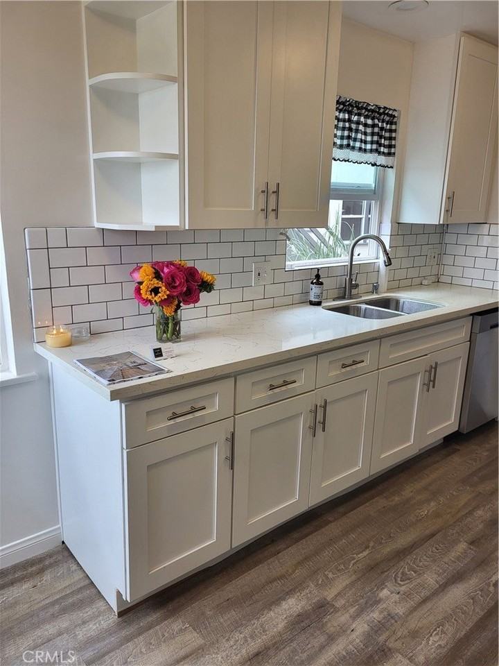 925 Poli St - Photo 7 of 27