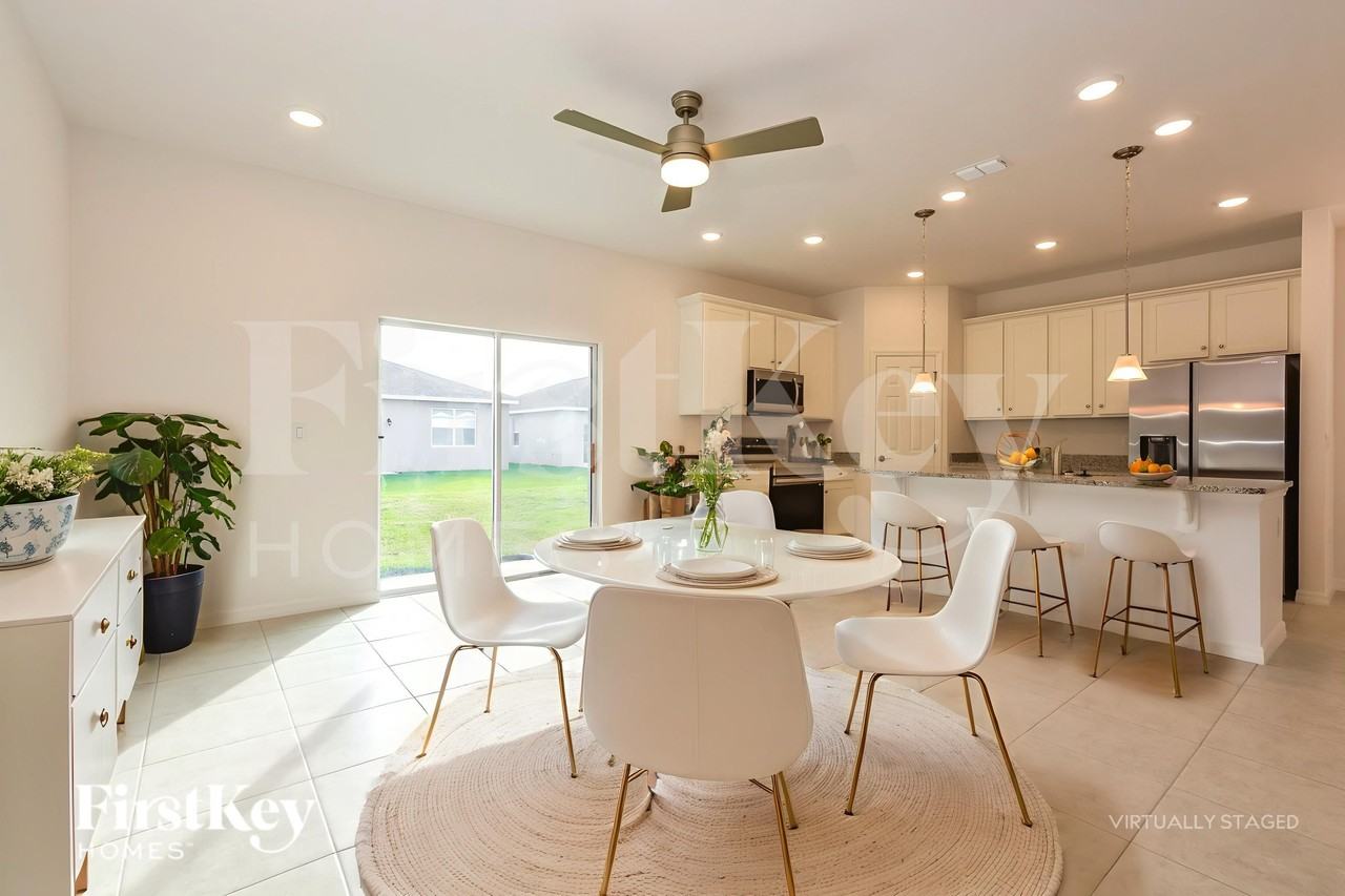 1215 Ponca Rd - Photo 5 of 19