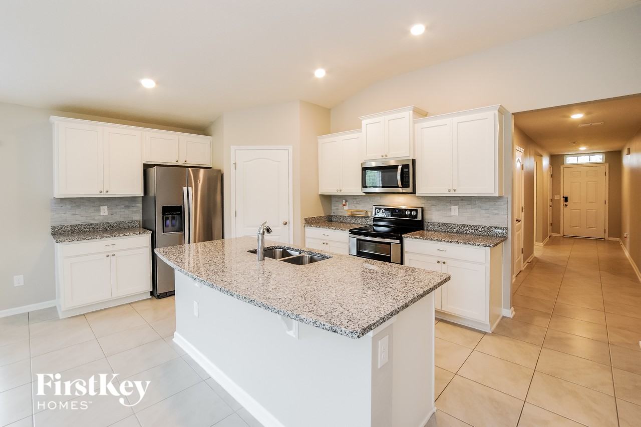 51 Rivertown Rd - Photo 5 of 15