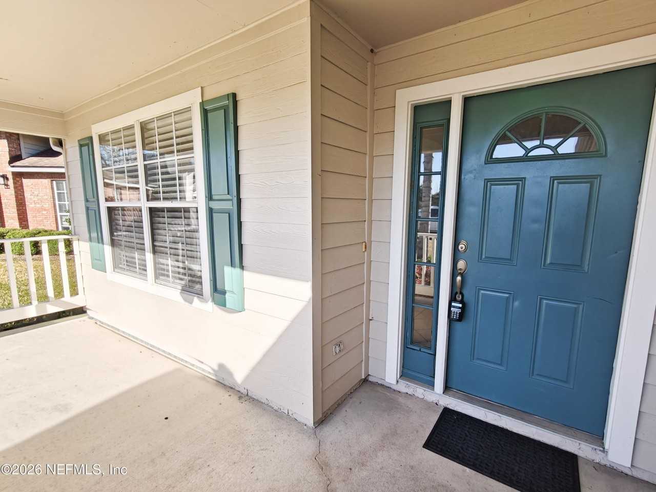 1563 Lakeway Dr - Photo 6 of 50