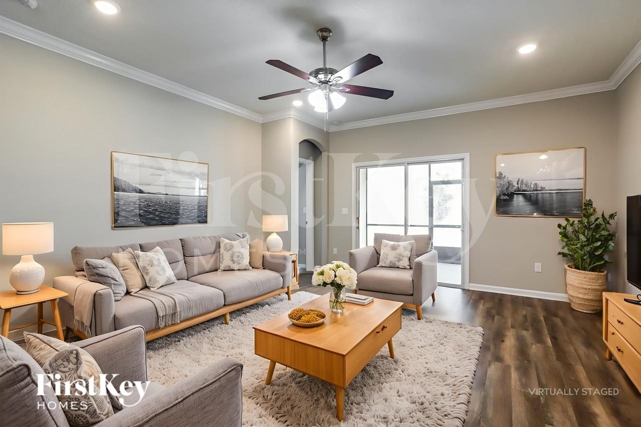 7142 Claremont Creek Dr - Photo 4 of 19