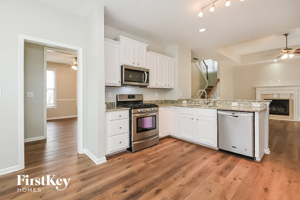 112 Market Ln - Photo 6 of 15