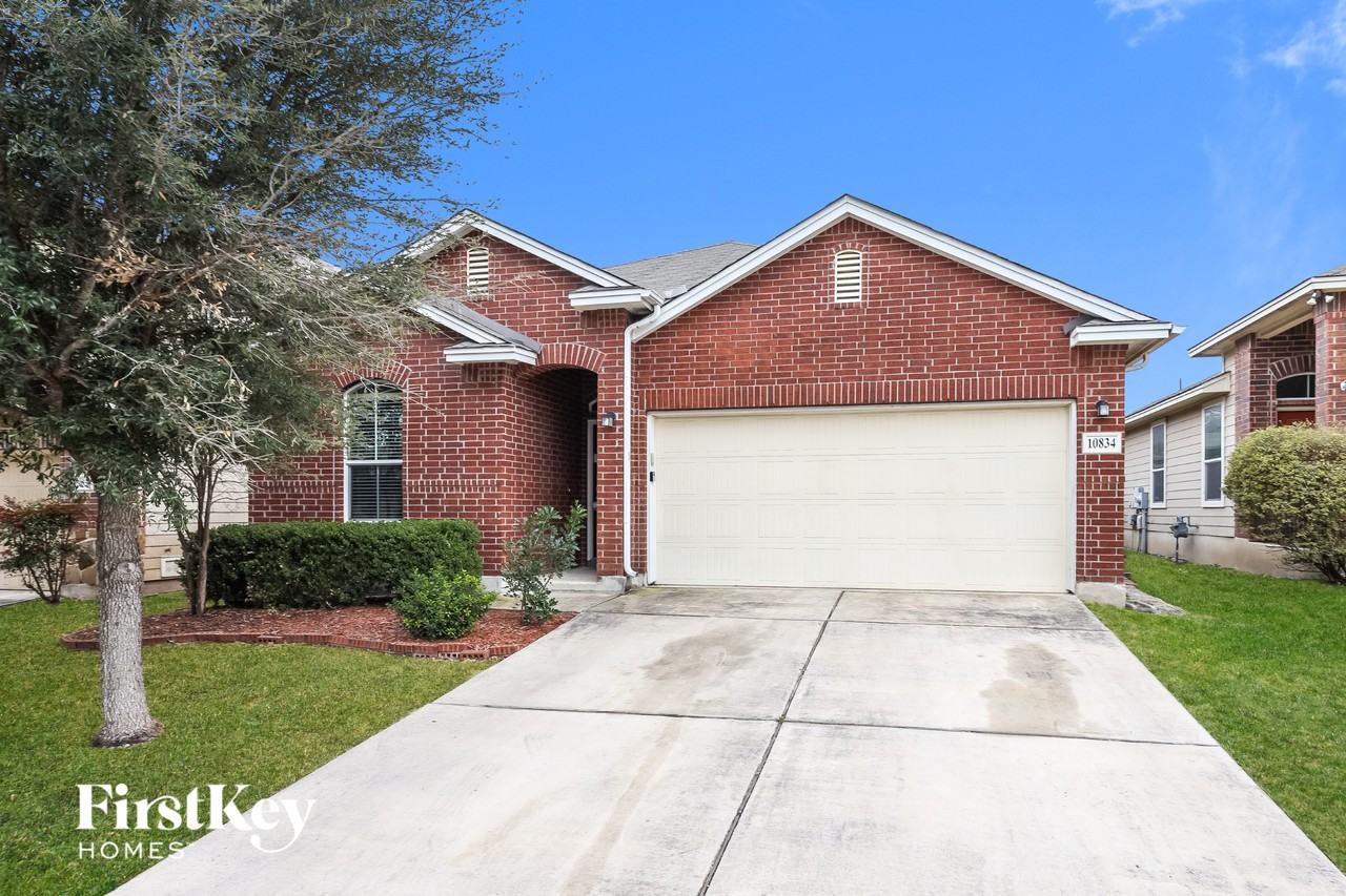 10834 Mustang Oak Dr - Photo 2 of 15