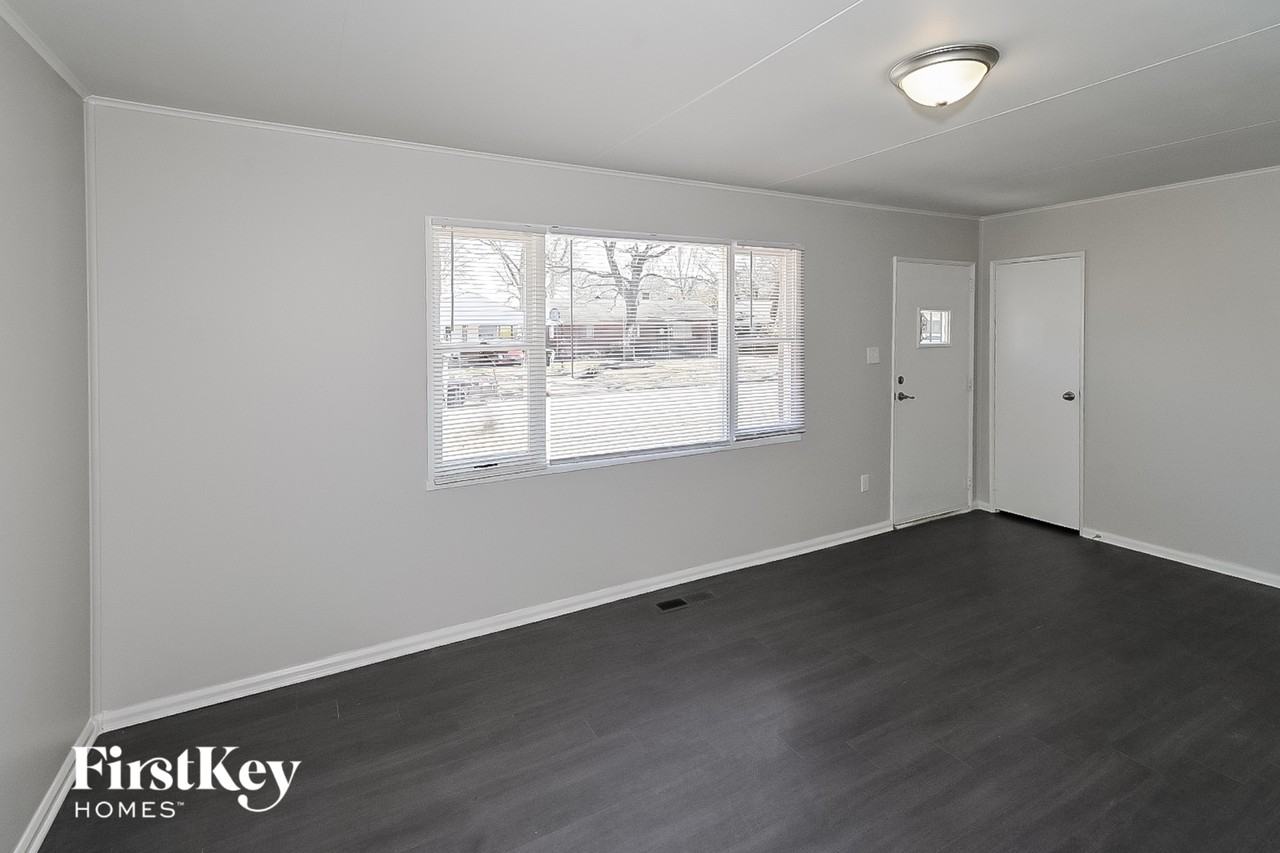 415 Mcdermitt Rd - Photo 2 of 15