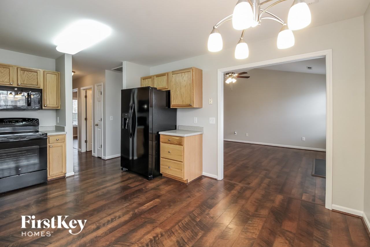 164 Wynbrook Ct - Photo 3 of 15