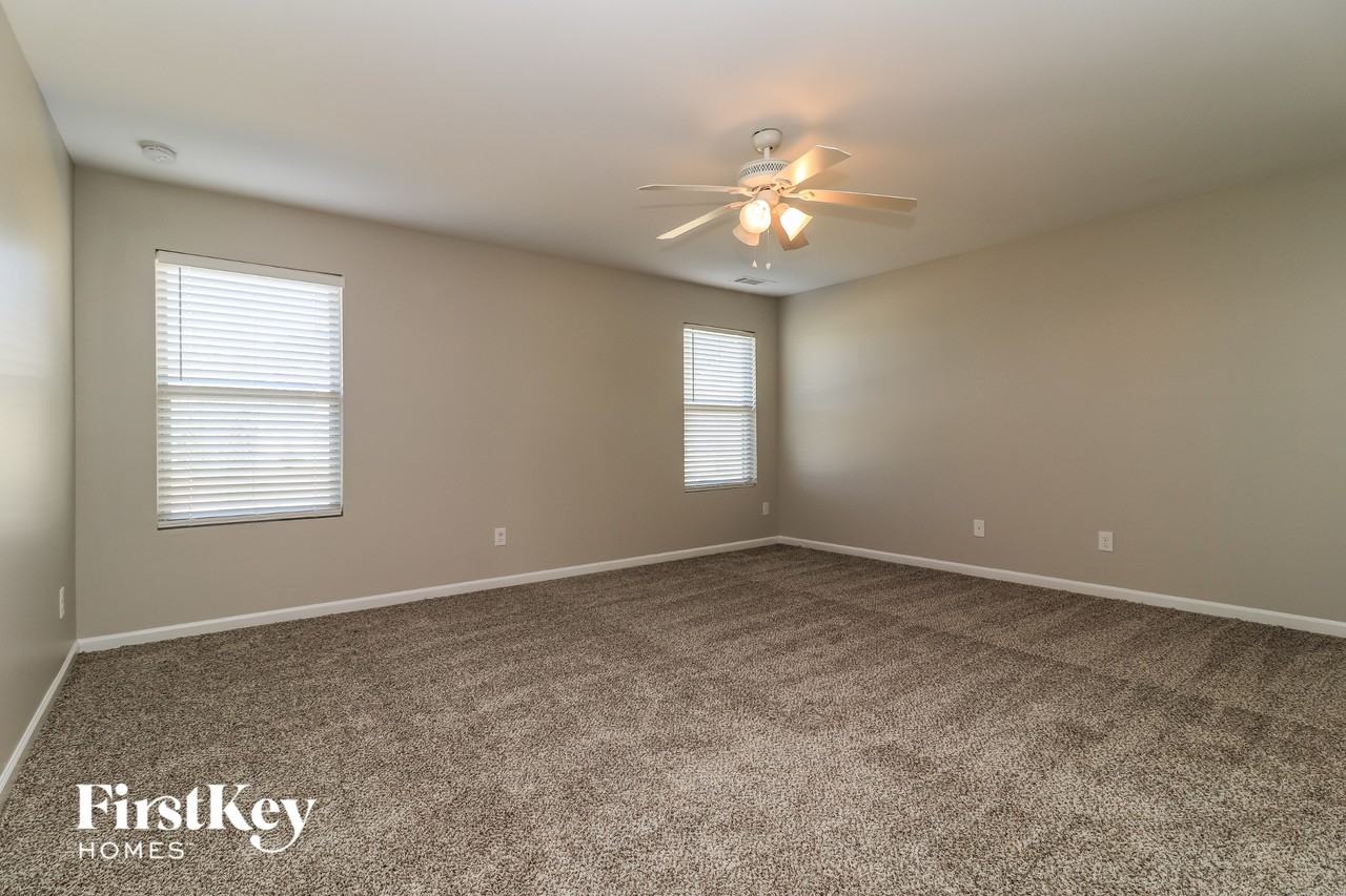 19 Dohrman Way - Photo 7 of 15