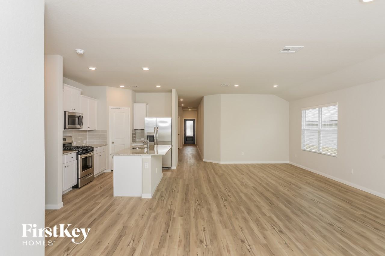 31773 Untrodden Way - Photo 3 of 15