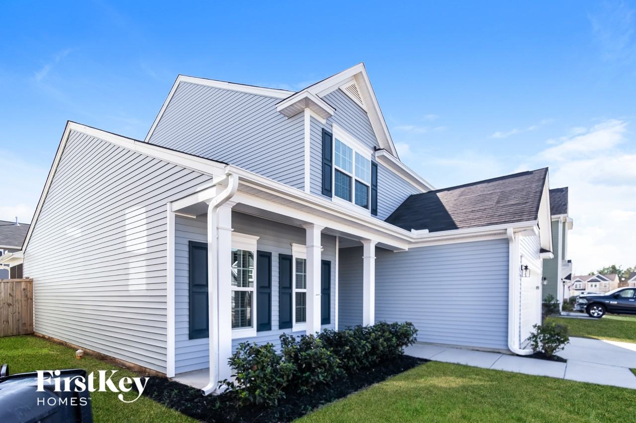 521 Lateleaf Dr - Photo 2 of 15