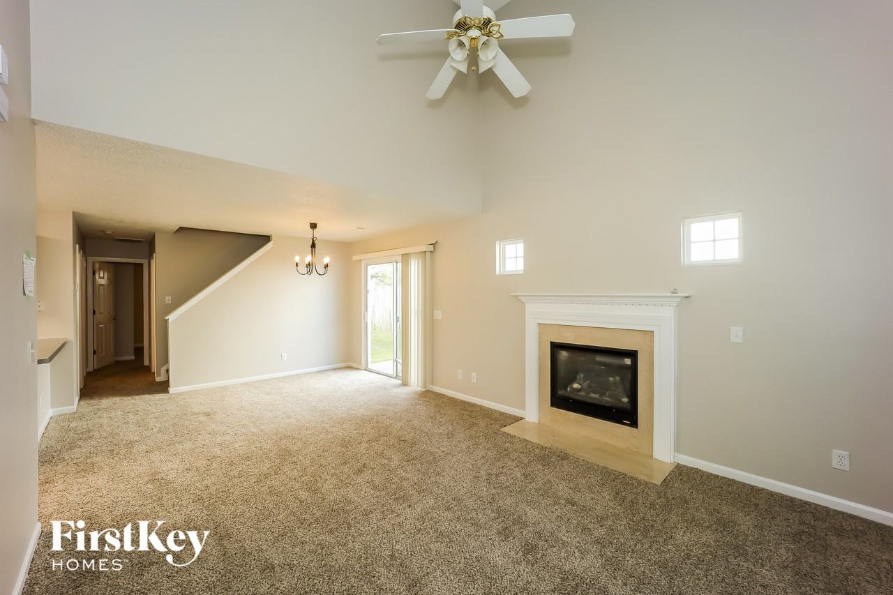 3421 Sable Chase Ln - Photo 5 of 15