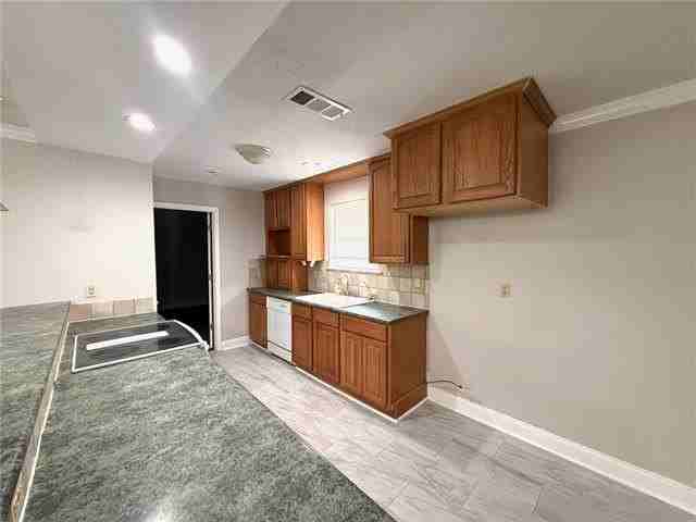 3520 Taft Park - Photo 5 of 16