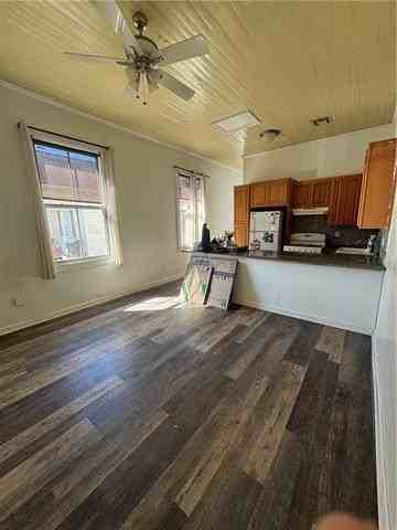 1730 Joliet St - Photo 5 of 7