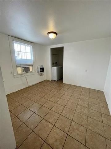 3423 Iberville St #A - Photo 6 of 7