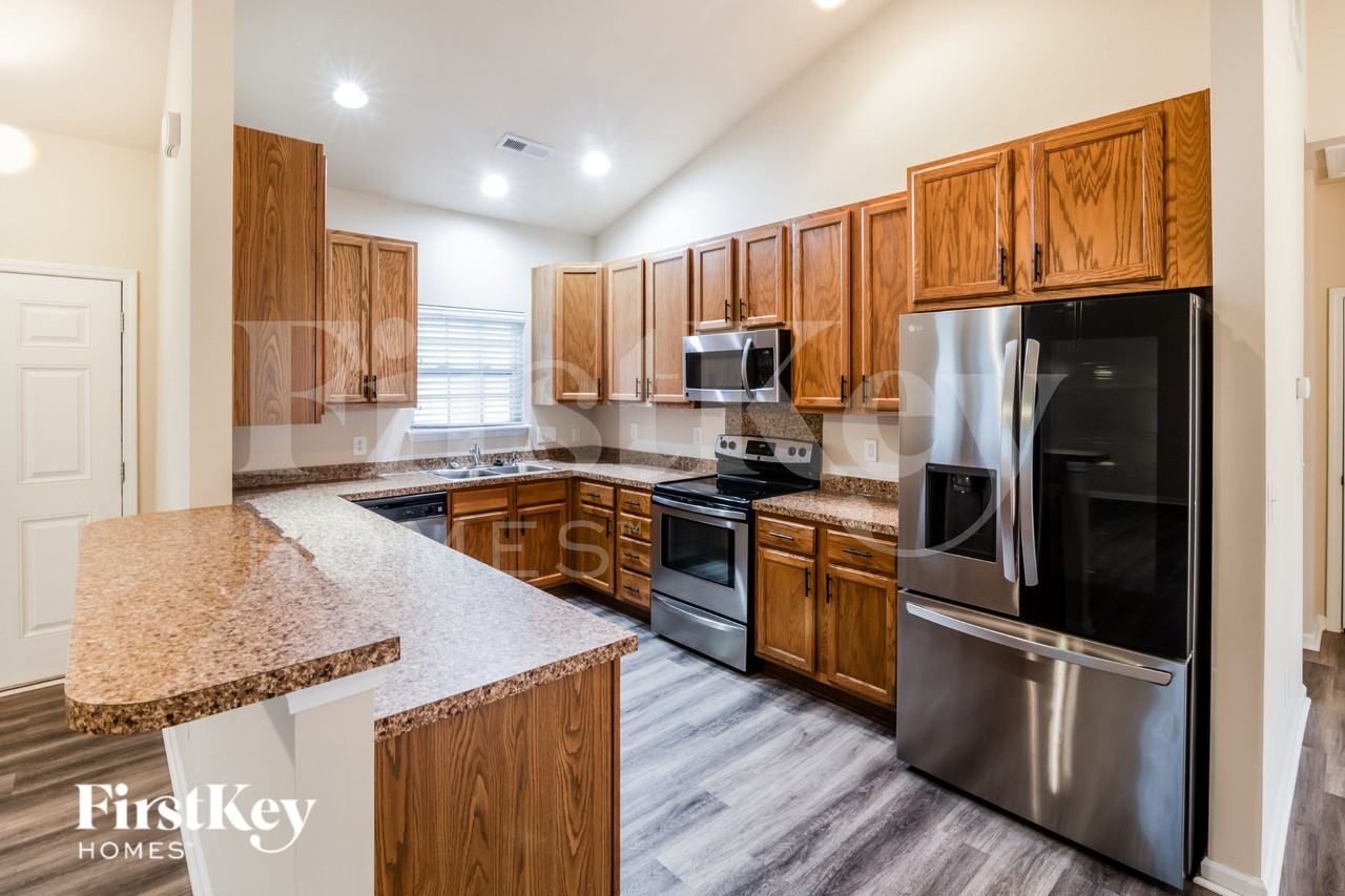 634 Savannah River Dr - Photo 7 of 16