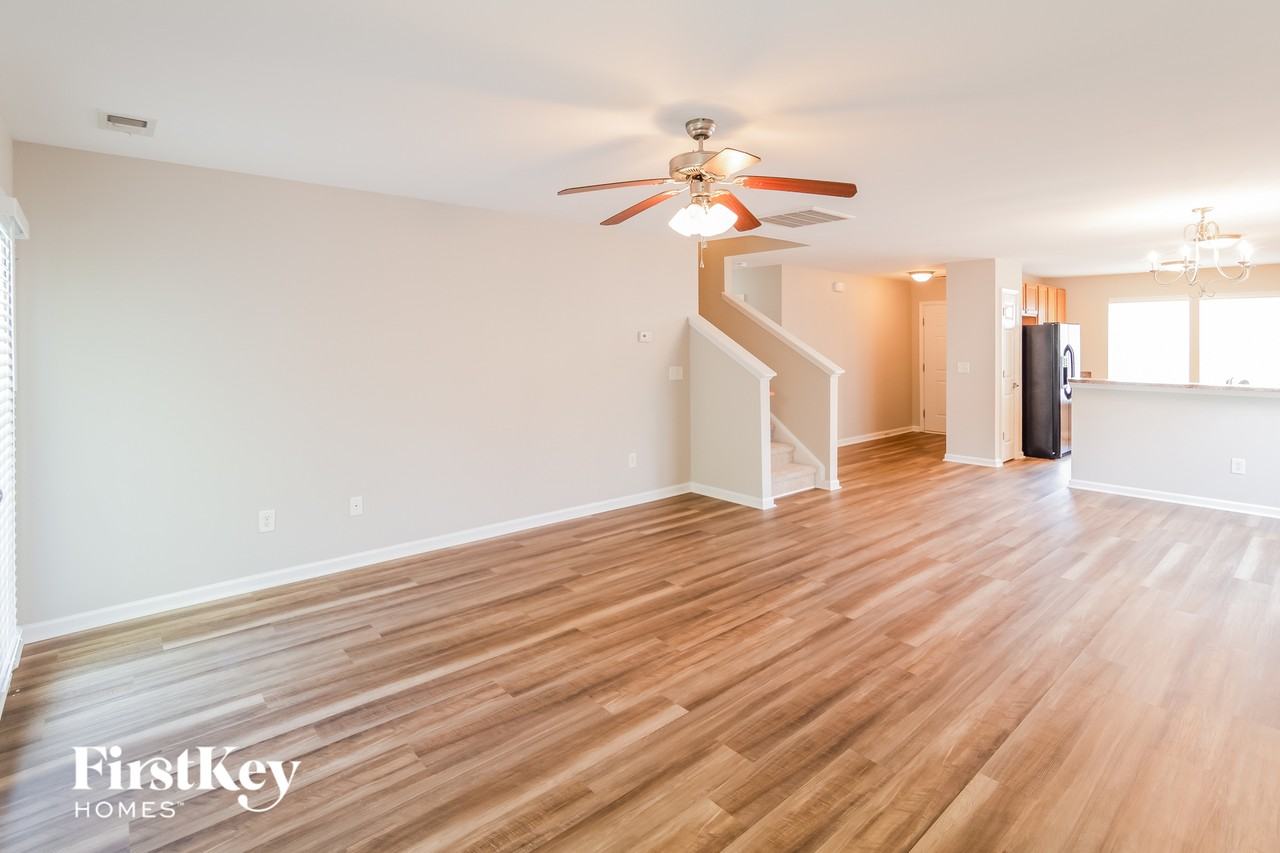 8281 Little Sydneys Way - Photo 4 of 15