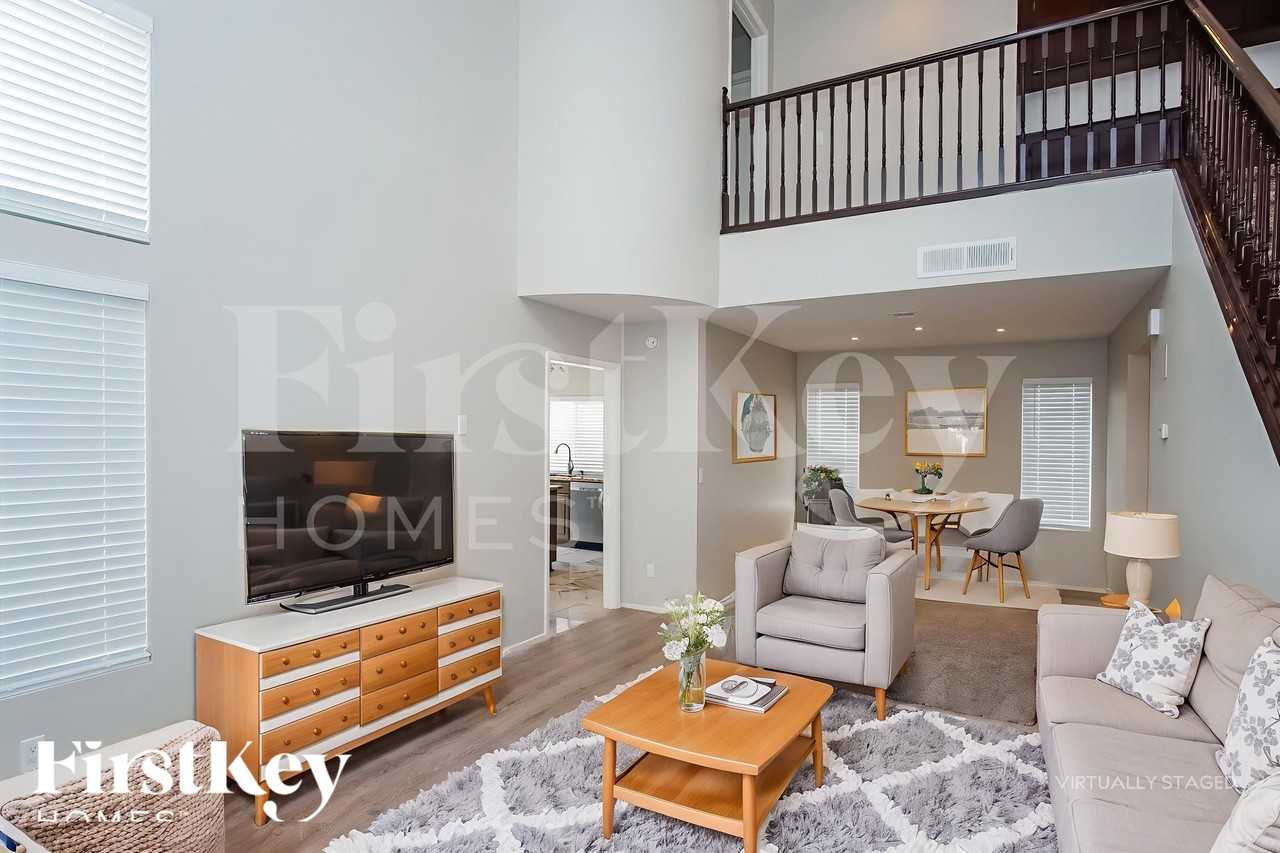 6964 Jasmine Creek Way - Photo 3 of 18