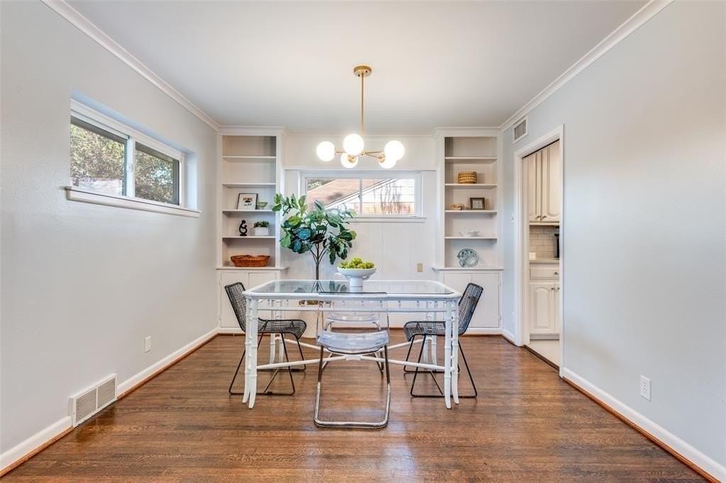 7120 Dalewood Ln - Photo 5 of 17