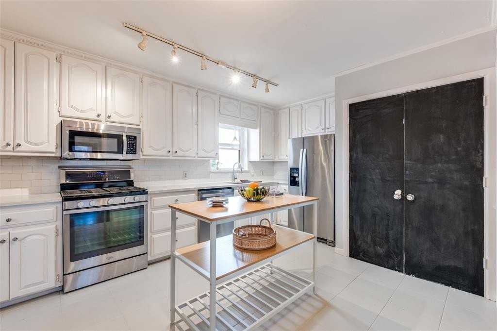 7120 Dalewood Ln - Photo 7 of 17