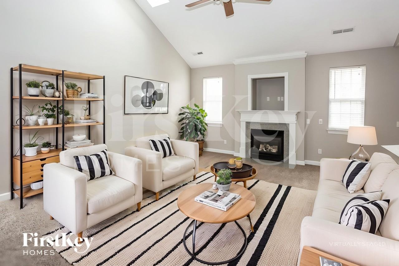 1504 Aries Ln - Photo 5 of 19