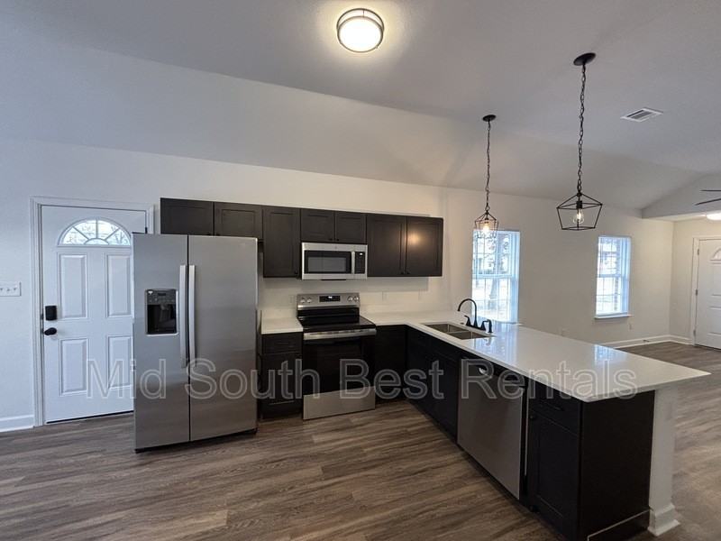 1000 Rice St - Photo 7 of 15