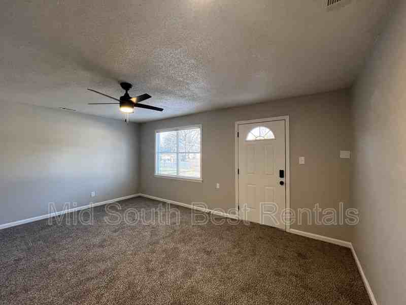 4287 Knight Arnold Rd - Photo 3 of 15