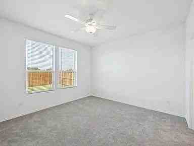 2440 Limerick Dr - Photo 5 of 11