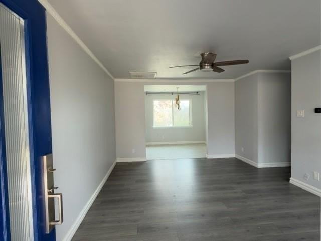 9122 Clearwater Dr - Photo 2 of 14