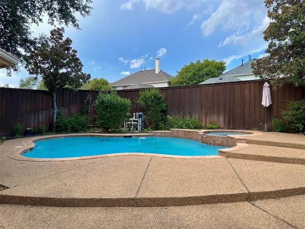 3013 Edwards Dr - Photo 5 of 17