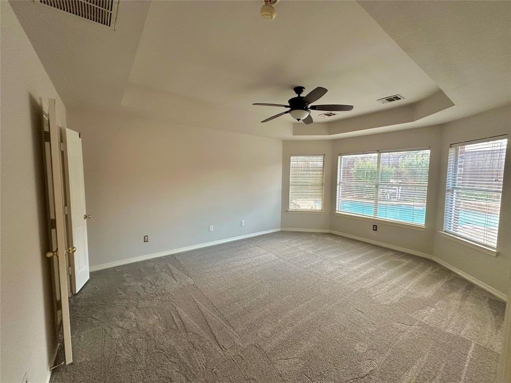 3013 Edwards Dr - Photo 6 of 17