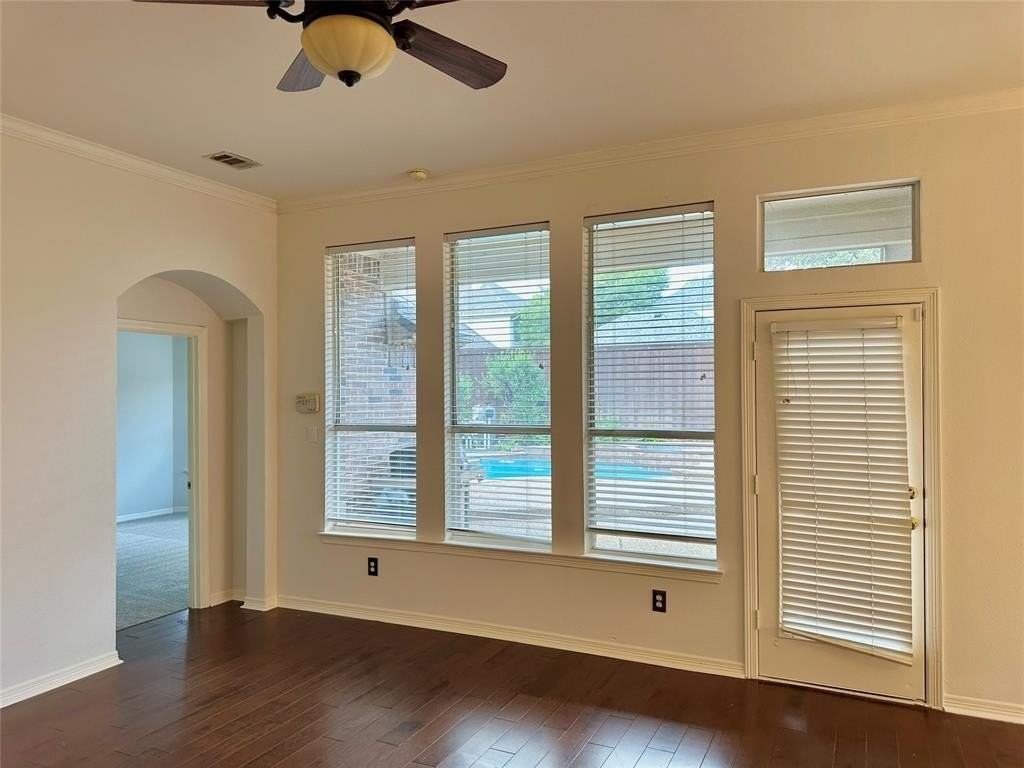 3013 Edwards Dr - Photo 7 of 17