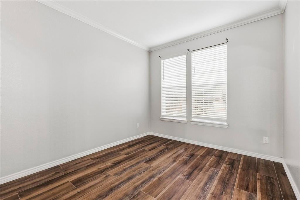 2147 Hunt Club Trl - Photo 6 of 27