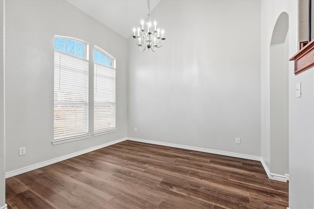 2147 Hunt Club Trl - Photo 7 of 27