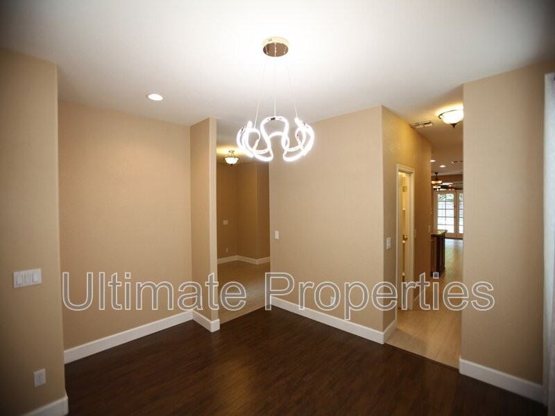 9229 W Yukon Dr - Photo 4 of 16