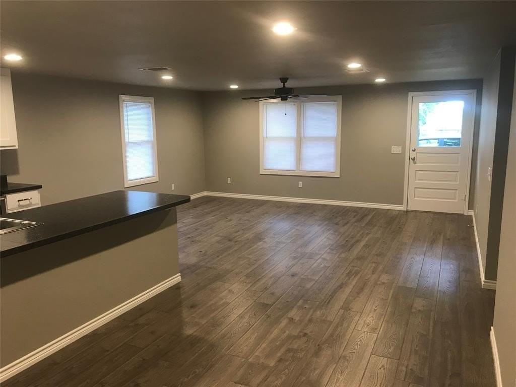 1541 Ranger Hwy - Photo 3 of 16