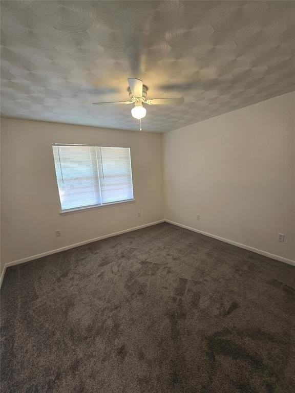 921 Poinsettia Dr - Photo 7 of 9