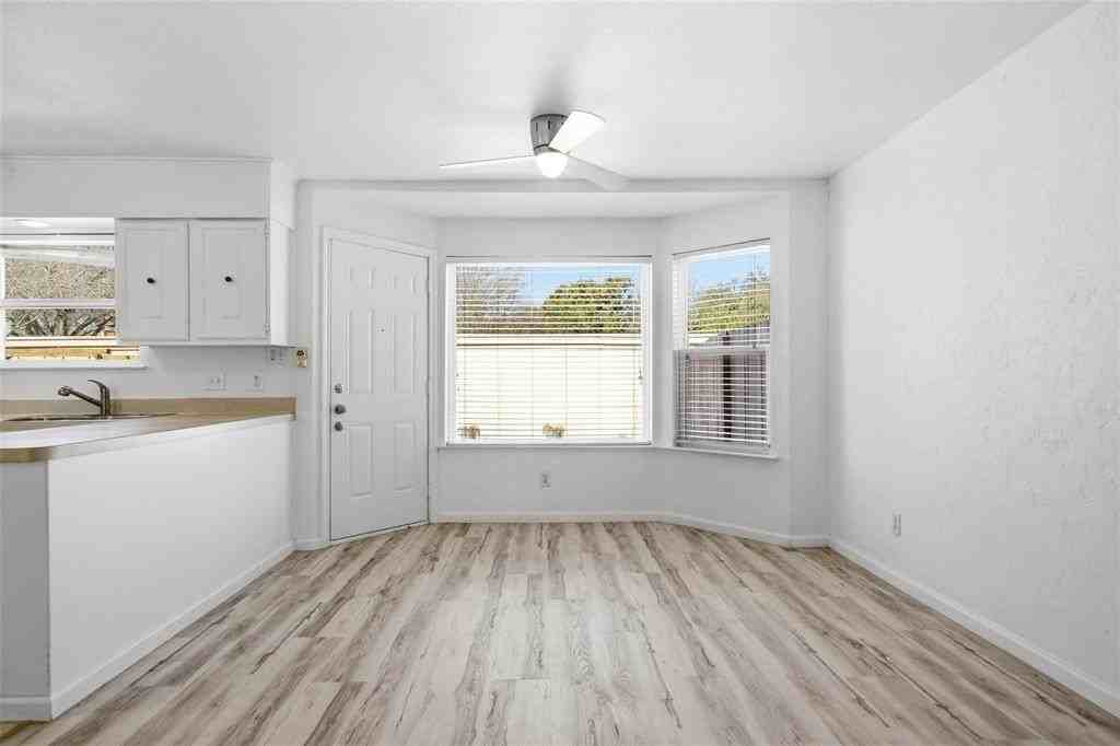5810 Marina Dr #12 - Photo 7 of 29