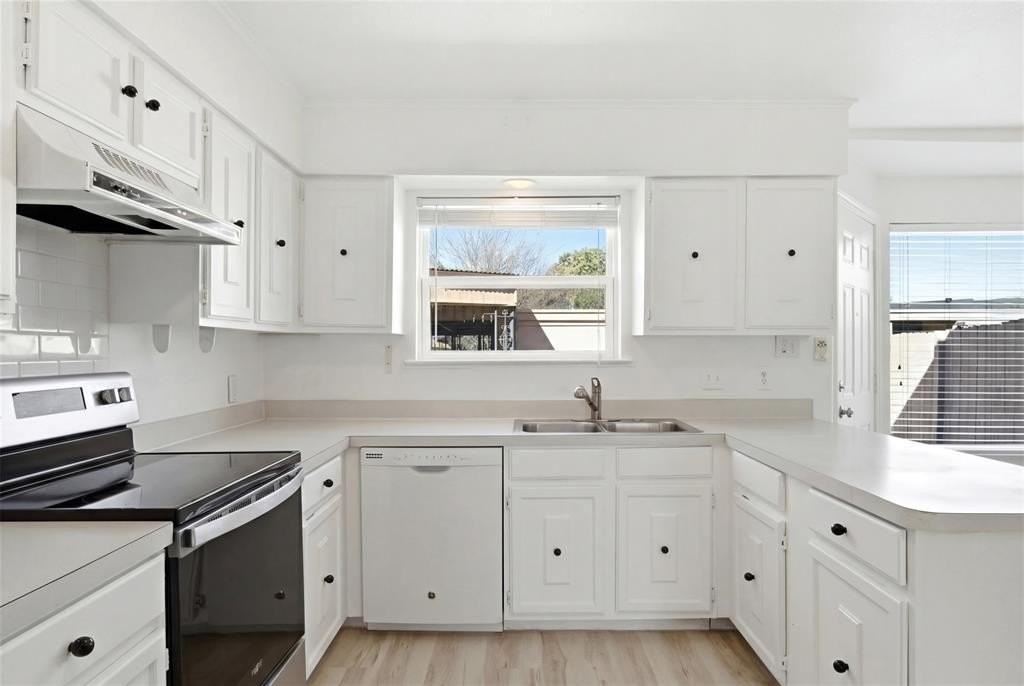 5810 Marina Dr #12 - Photo 6 of 29